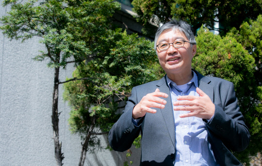 우석훈 성결대 교수 고견 인터뷰. 박동욱기자 fufus@